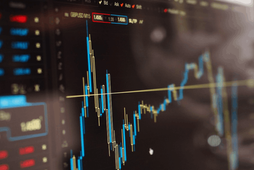 Previsão de Variáveis Econômicas e Financeiras